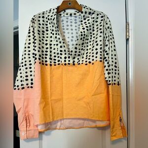 Color block blouse 💛